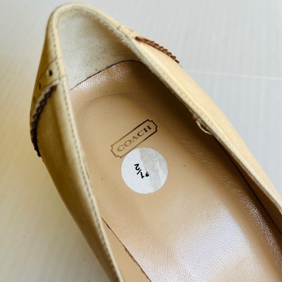 COACH VTG Sz 7.5 Camel Color Leather Cathy Spectator Pump Heels Shoes Slip On - Picture 5 of 10